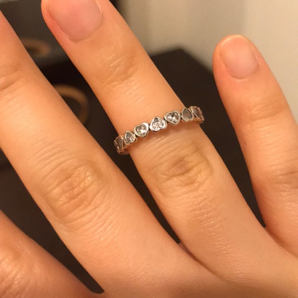 Pandora linked heart ring ♥️ - Picture 2 of 4